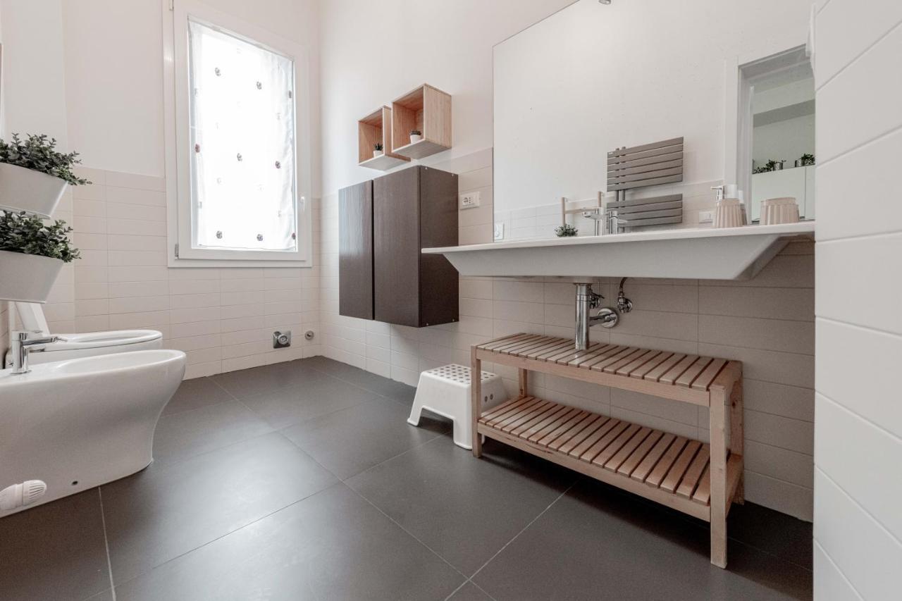 Realkasa De Crescenzi Family Apartment Bologne Extérieur photo